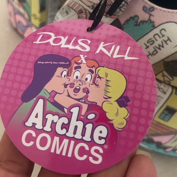 NWT DOLLS KILL X ARCHIE COMICS Platform Mary Jane’s Size 8 - Picture 11 of 17